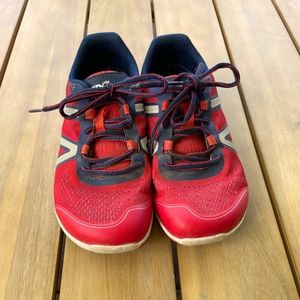 Zero HFS barefoot running shoes, size 7
